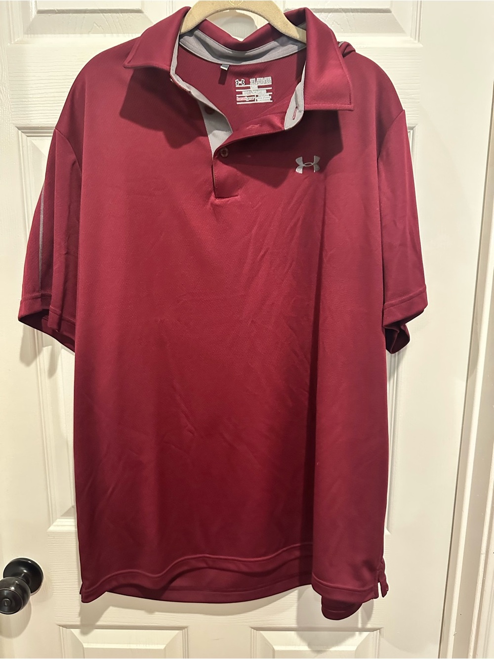 Bundle of 6 Under Armour Men’s Polo Lot - Black, Blue, Maroon, Navy - Picture 8 of 15